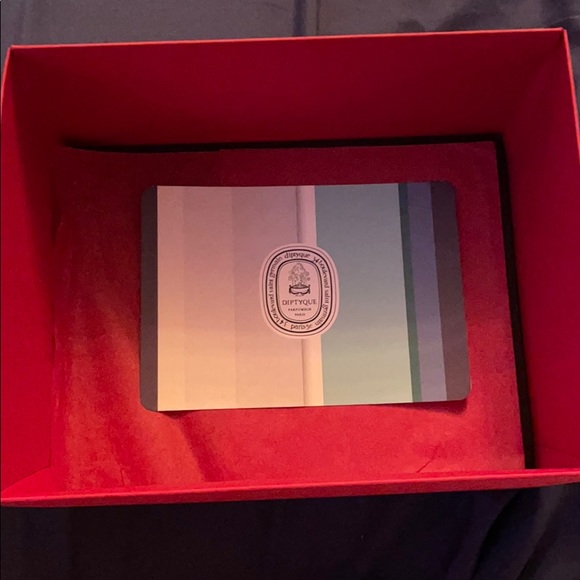 Diptyque Red Gift Box - Picture 4 of 5